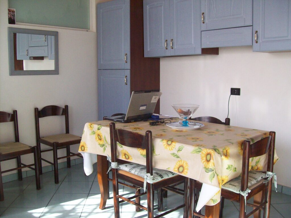 bilocale cucina 1